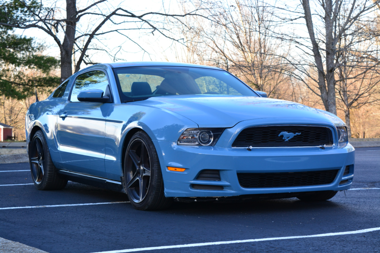 Ford Mustang V6 Coupe 2014