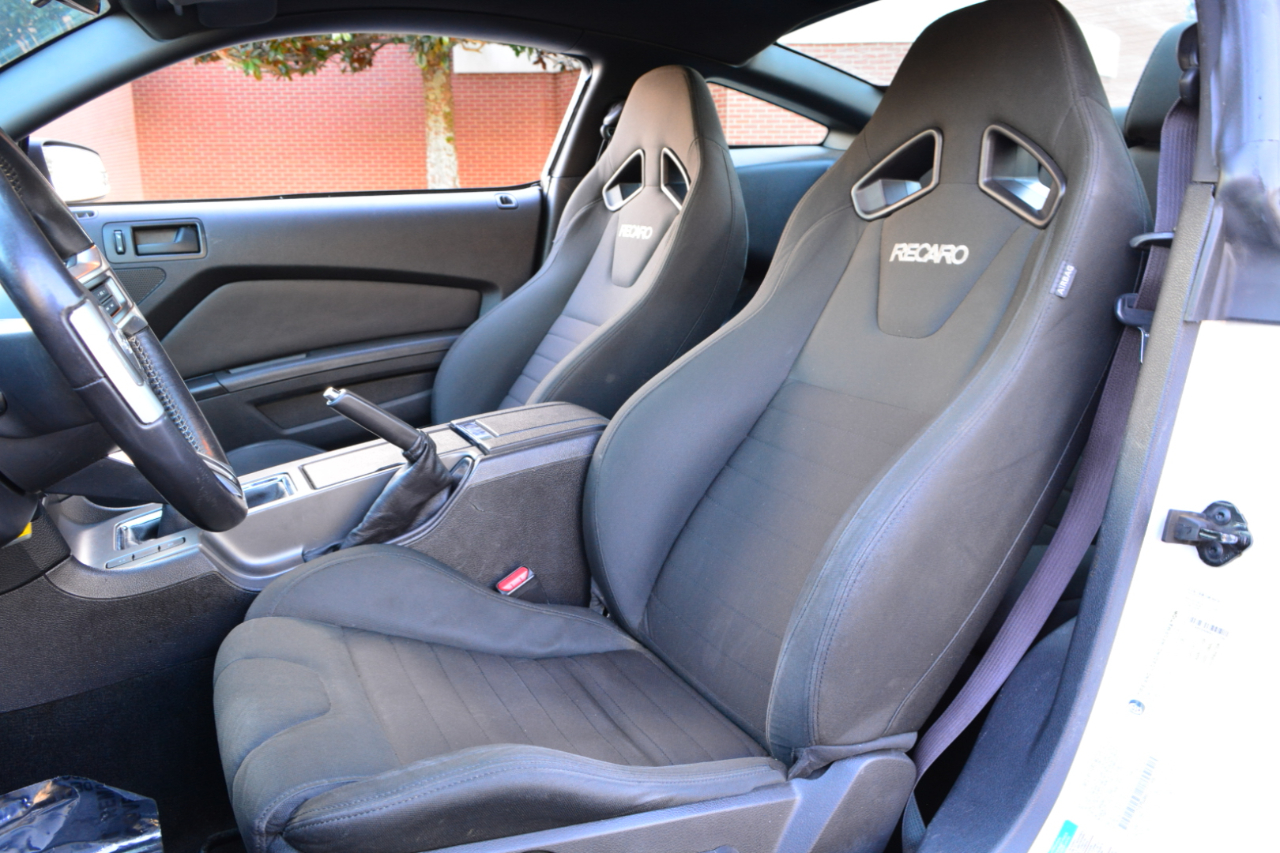 Ford Mustang V6 Coupe 2014