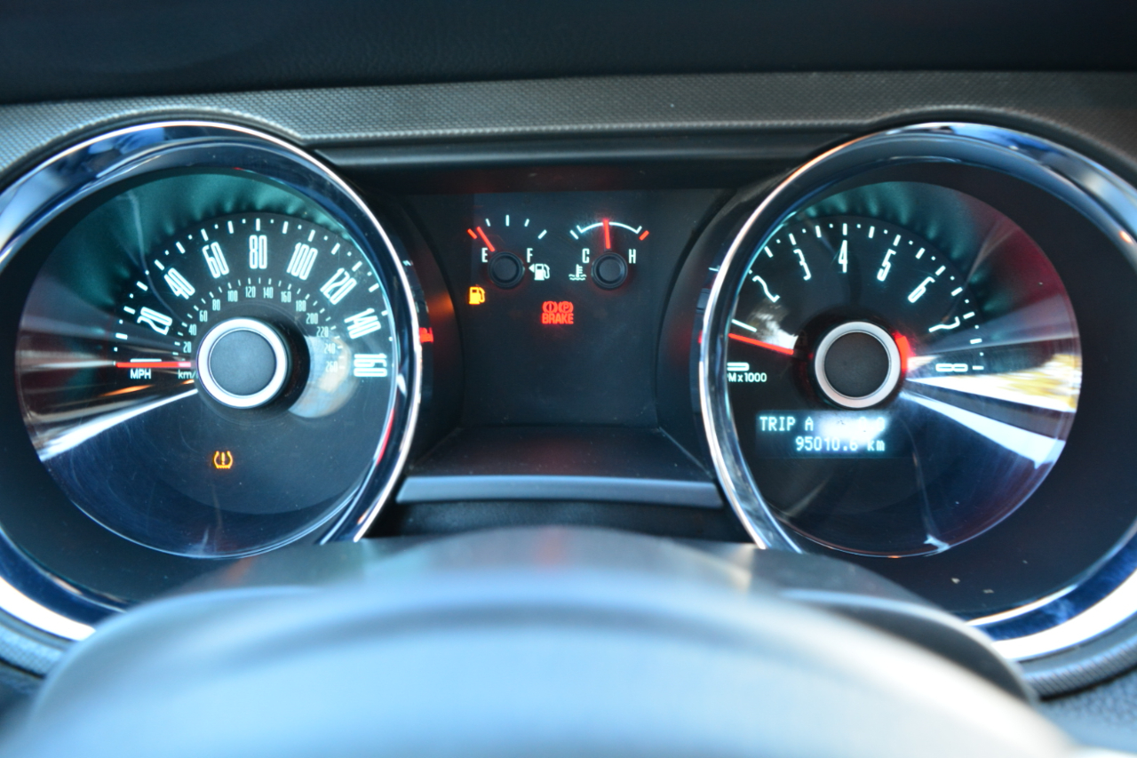 Ford Mustang V6 Coupe 2014