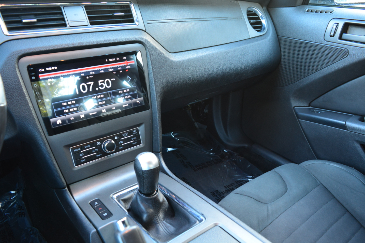 Ford Mustang V6 Coupe 2014