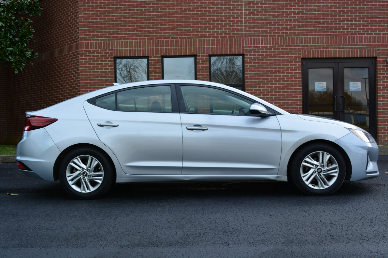 Hyundai Elantra Limited 2020