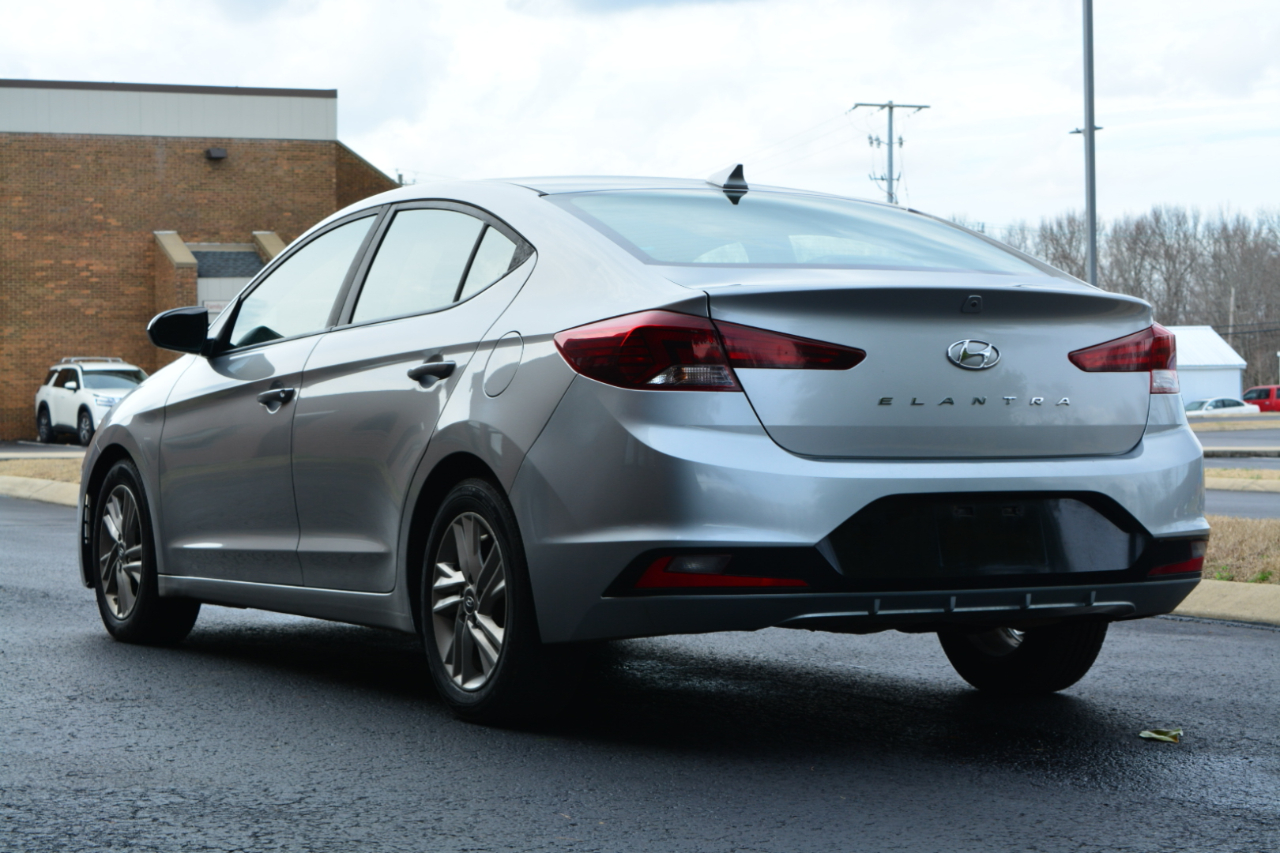 Hyundai Elantra Limited 2020