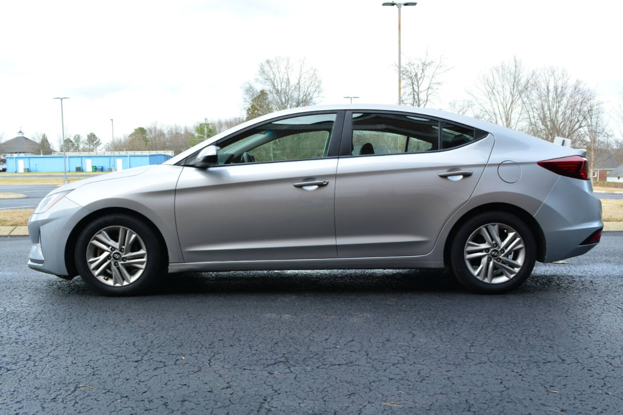 Hyundai Elantra Limited 2020