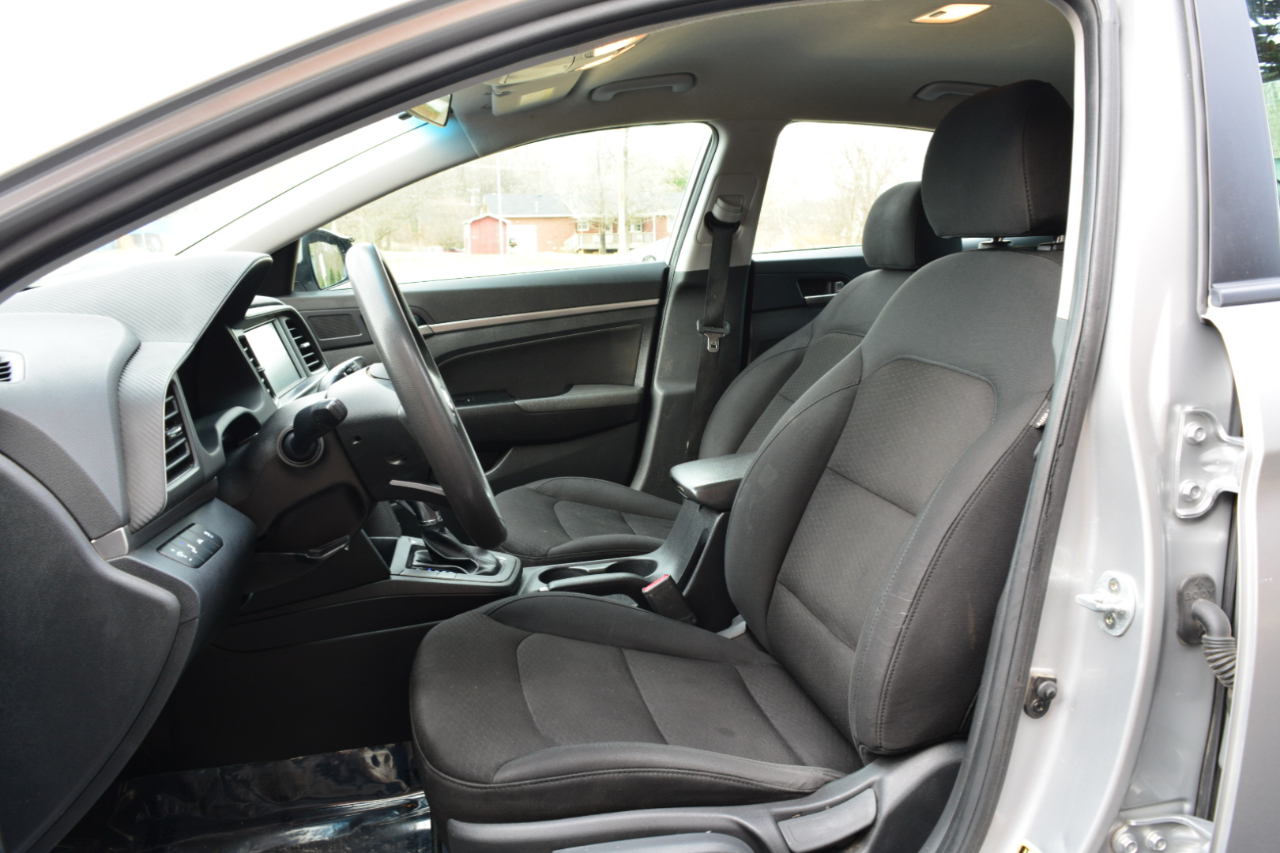 Hyundai Elantra Limited 2020