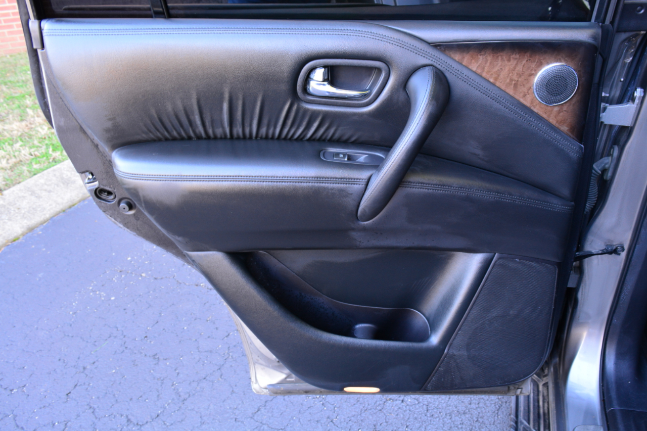 Infiniti QX80 2WD 2014