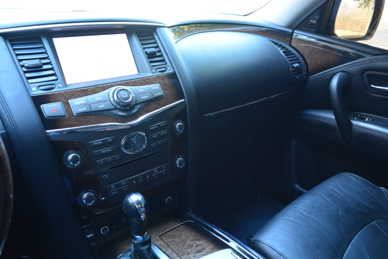 Infiniti QX80 2WD 2014