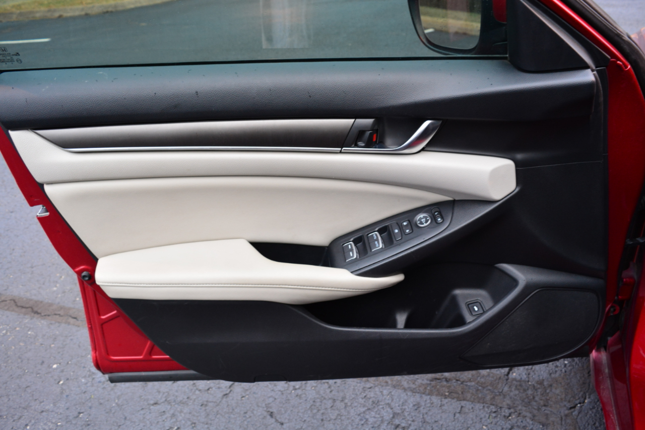 Honda Accord LX CVT 2020