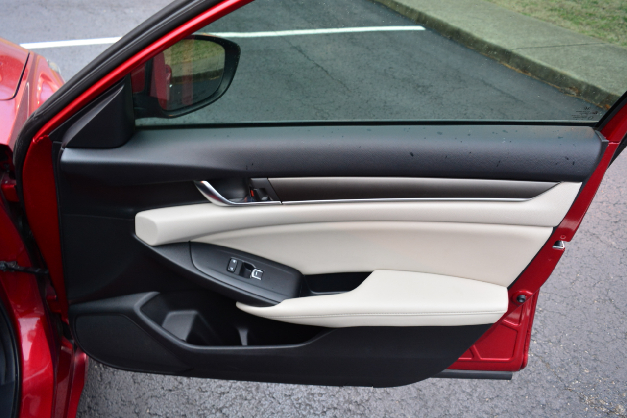 Honda Accord LX CVT 2020