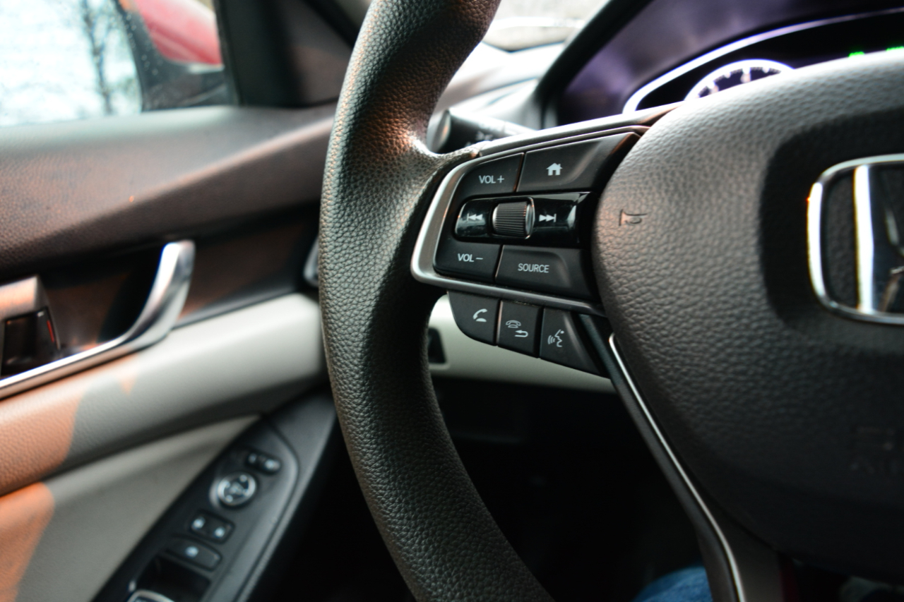 Honda Accord LX CVT 2020