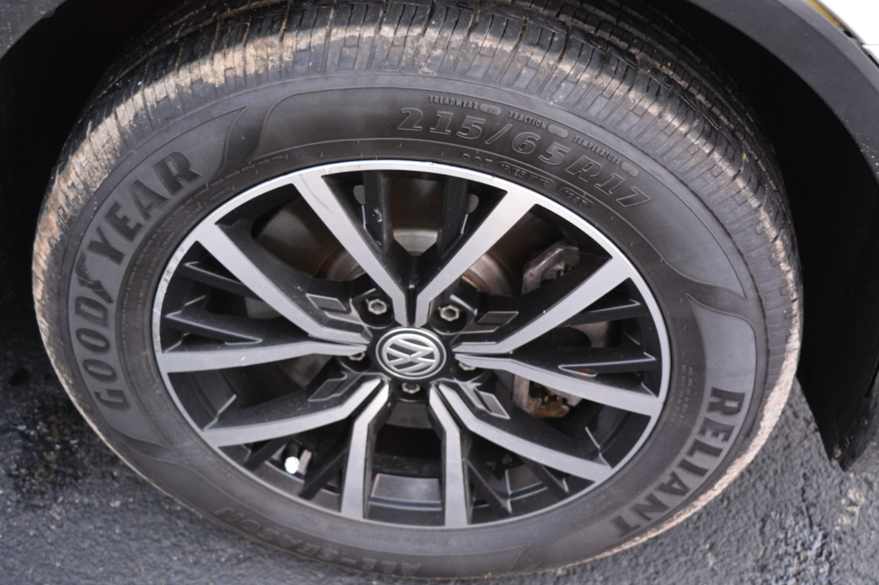 Volkswagen Tiguan 4MOTION 4dr Auto SE 2021