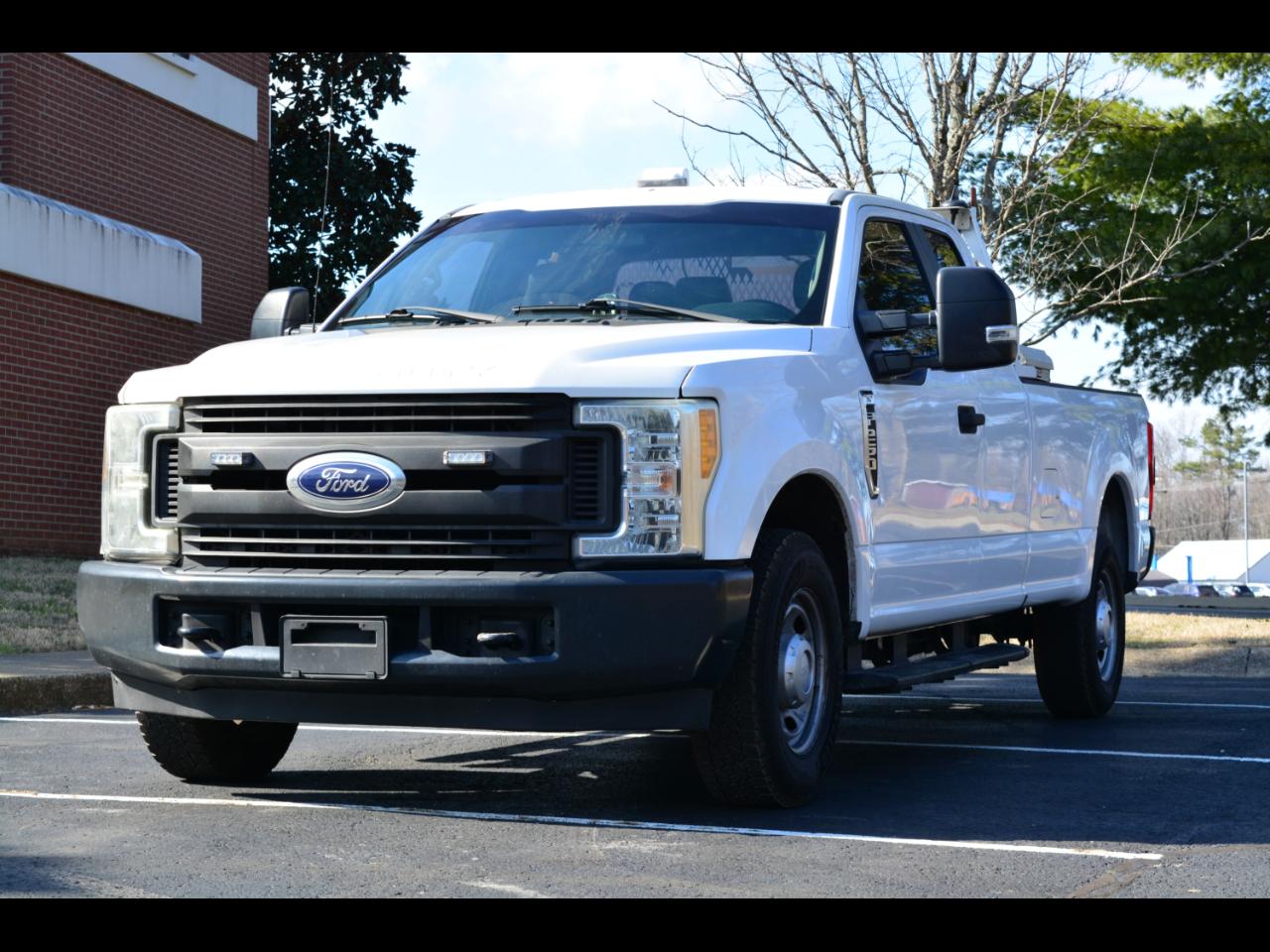 Ford F-250 SD Lariat SuperCab 2WD 2017