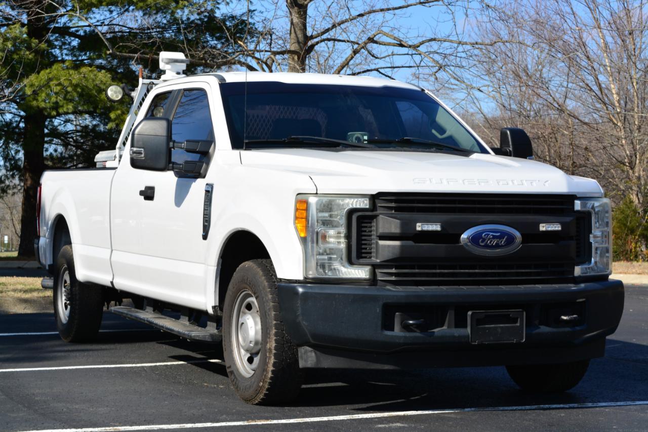 Ford F-250 SD Lariat SuperCab 2WD 2017