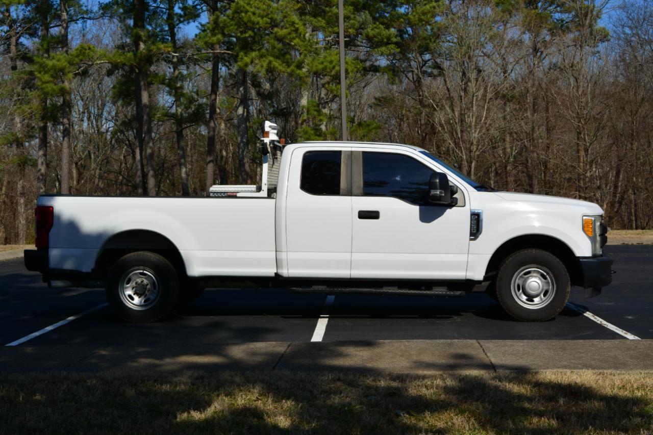 Ford F-250 SD Lariat SuperCab 2WD 2017