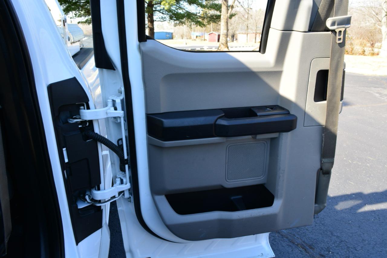 Ford F-250 SD Lariat SuperCab 2WD 2017