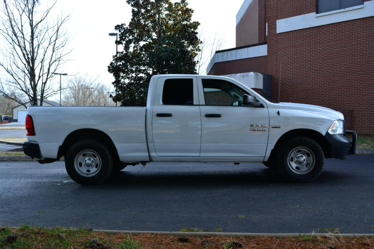 RAM 1500 Tradesman Quad Cab 4WD 2017