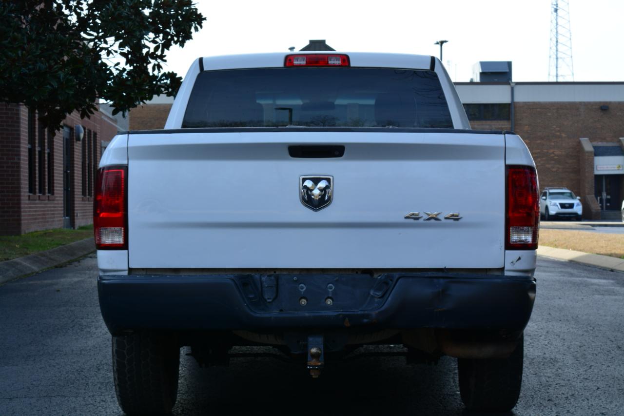 RAM 1500 Tradesman Quad Cab 4WD 2017