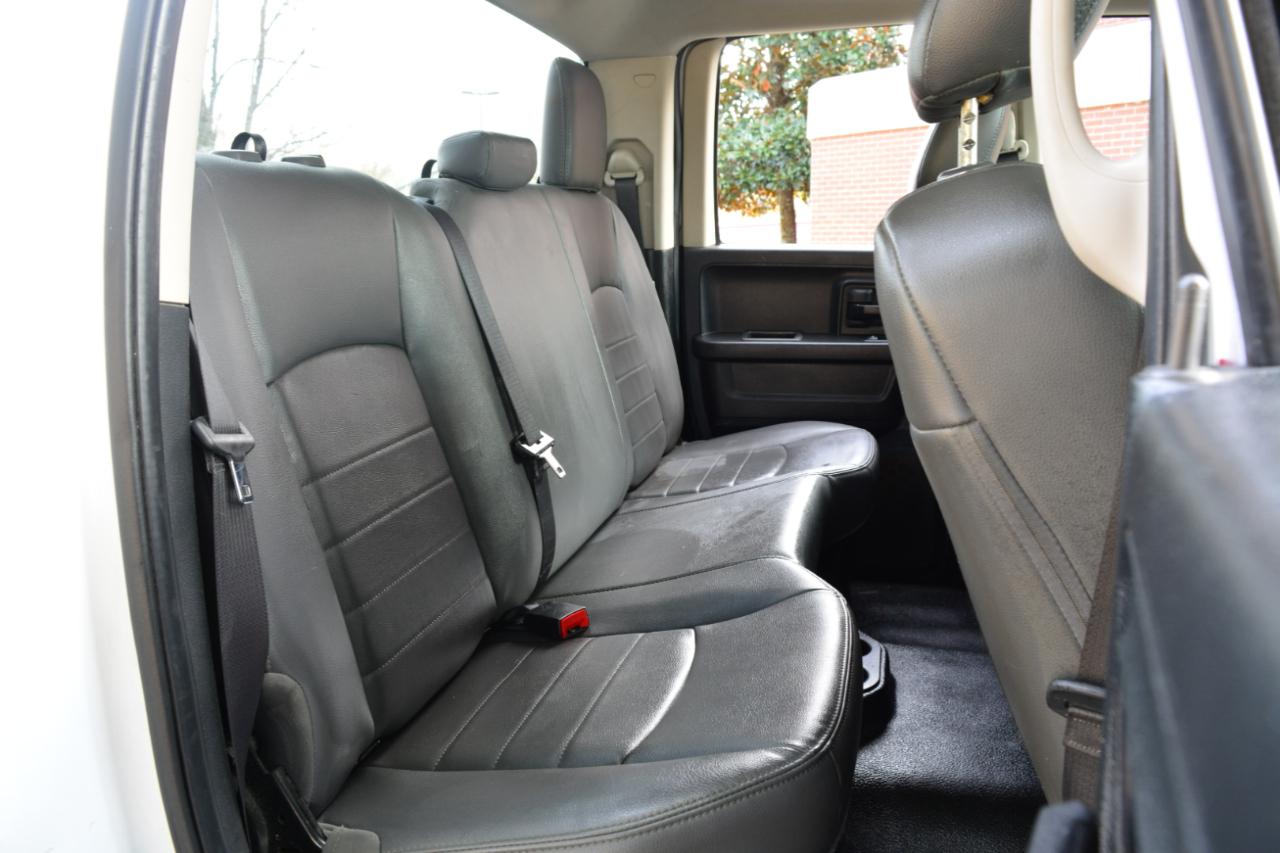 RAM 1500 Tradesman Quad Cab 4WD 2017