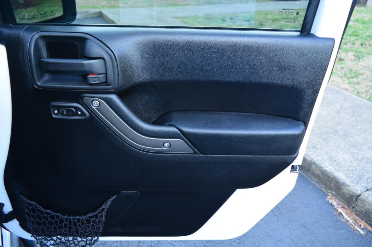 Jeep Wrangler Unlimited Sport 4WD 2013