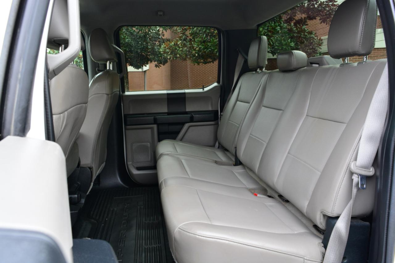 Ford F-250 SD Lariat Crew Cab 2WD 2019