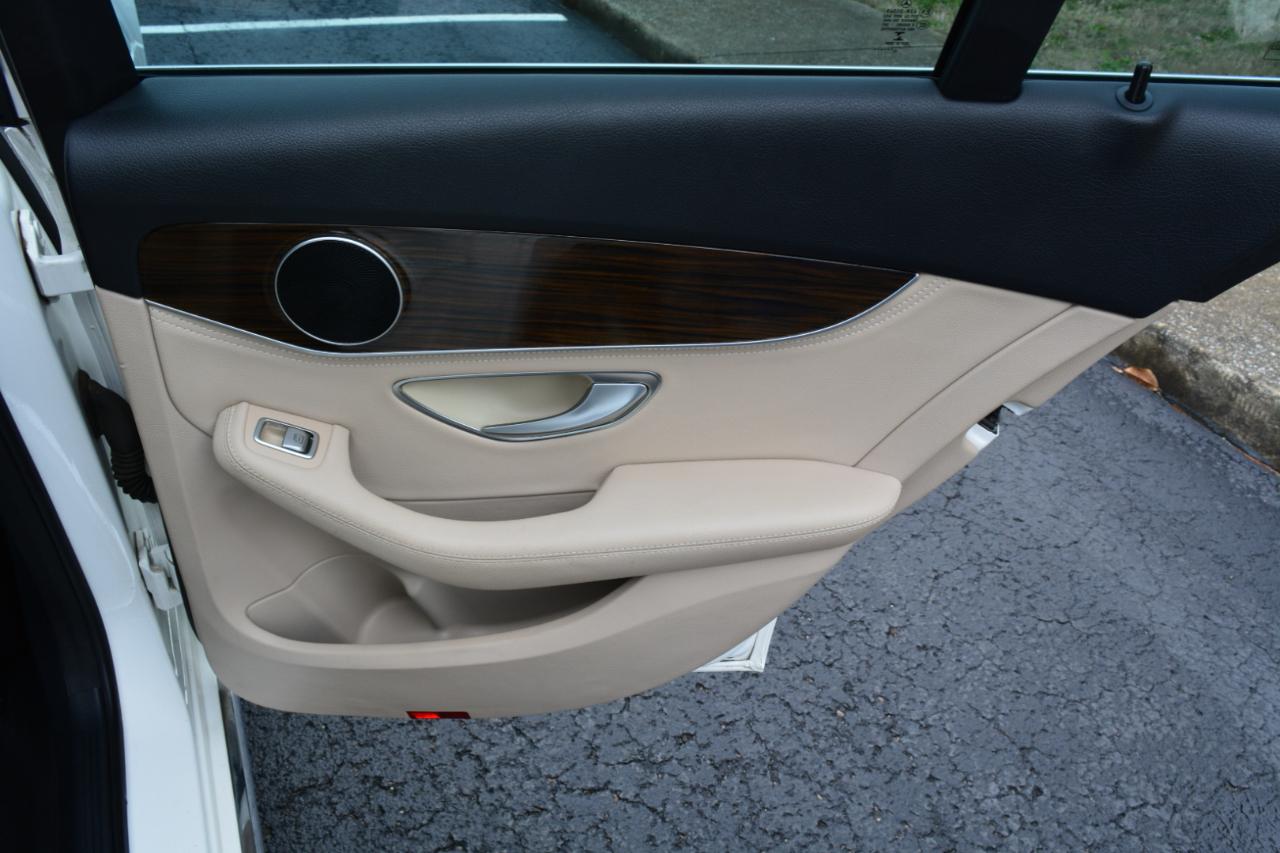 Mercedes-Benz C-Class C300 4MATIC Sedan 2016