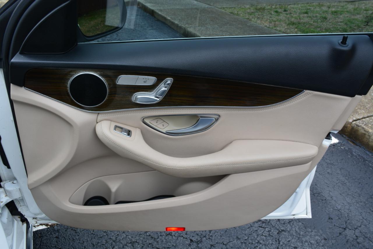 Mercedes-Benz C-Class C300 4MATIC Sedan 2016