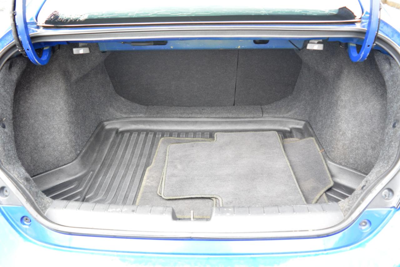 Honda Civic LX Coupe 6-Spd MT 2017