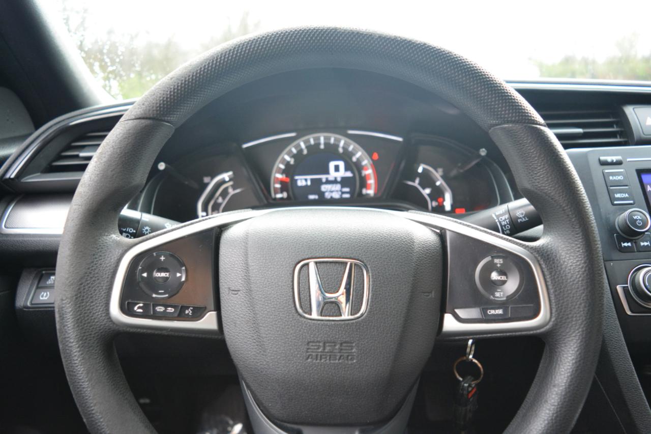 Honda Civic LX Coupe 6-Spd MT 2017