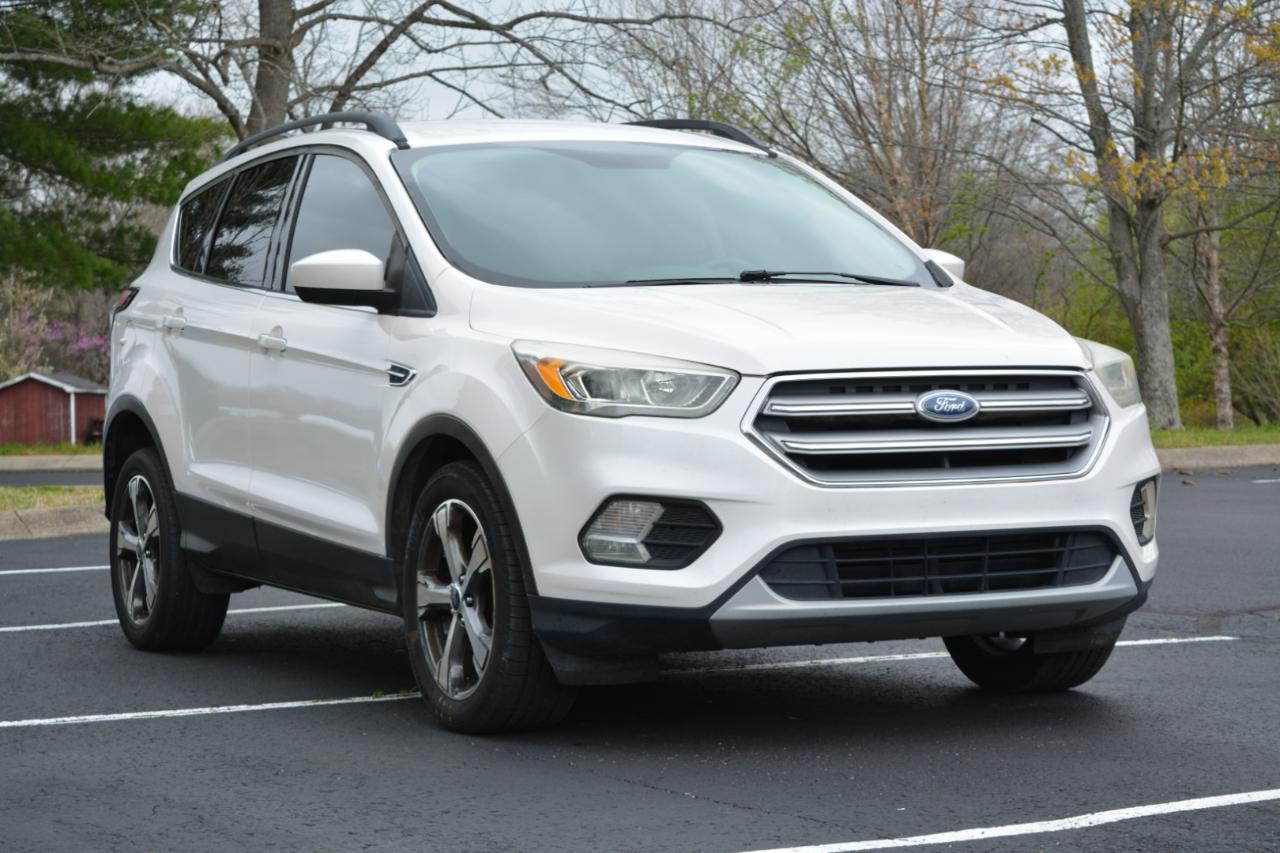 Ford Escape SE FWD 2017