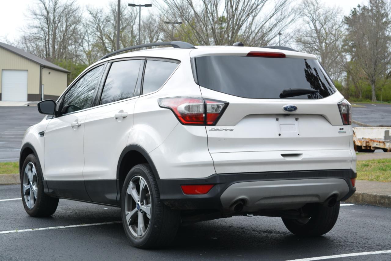 Ford Escape SE FWD 2017