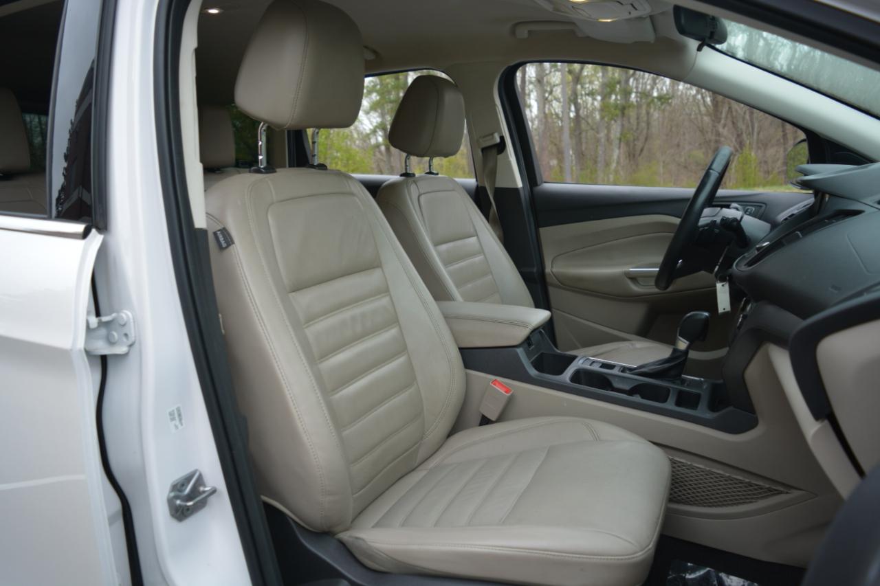 Ford Escape SE FWD 2017