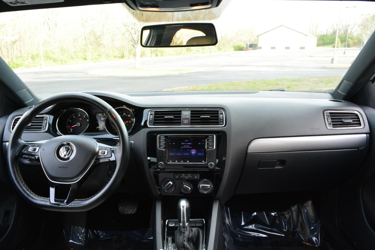 Volkswagen Jetta Sport 6A 2017