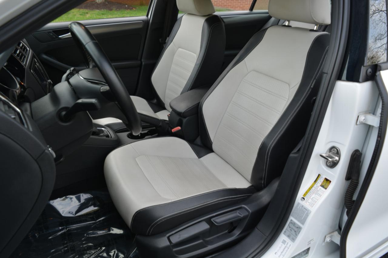 Volkswagen Jetta Sport 6A 2017