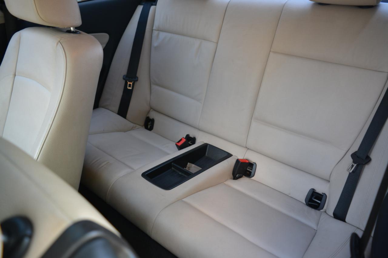 BMW 1-Series 128i Coupe 2012