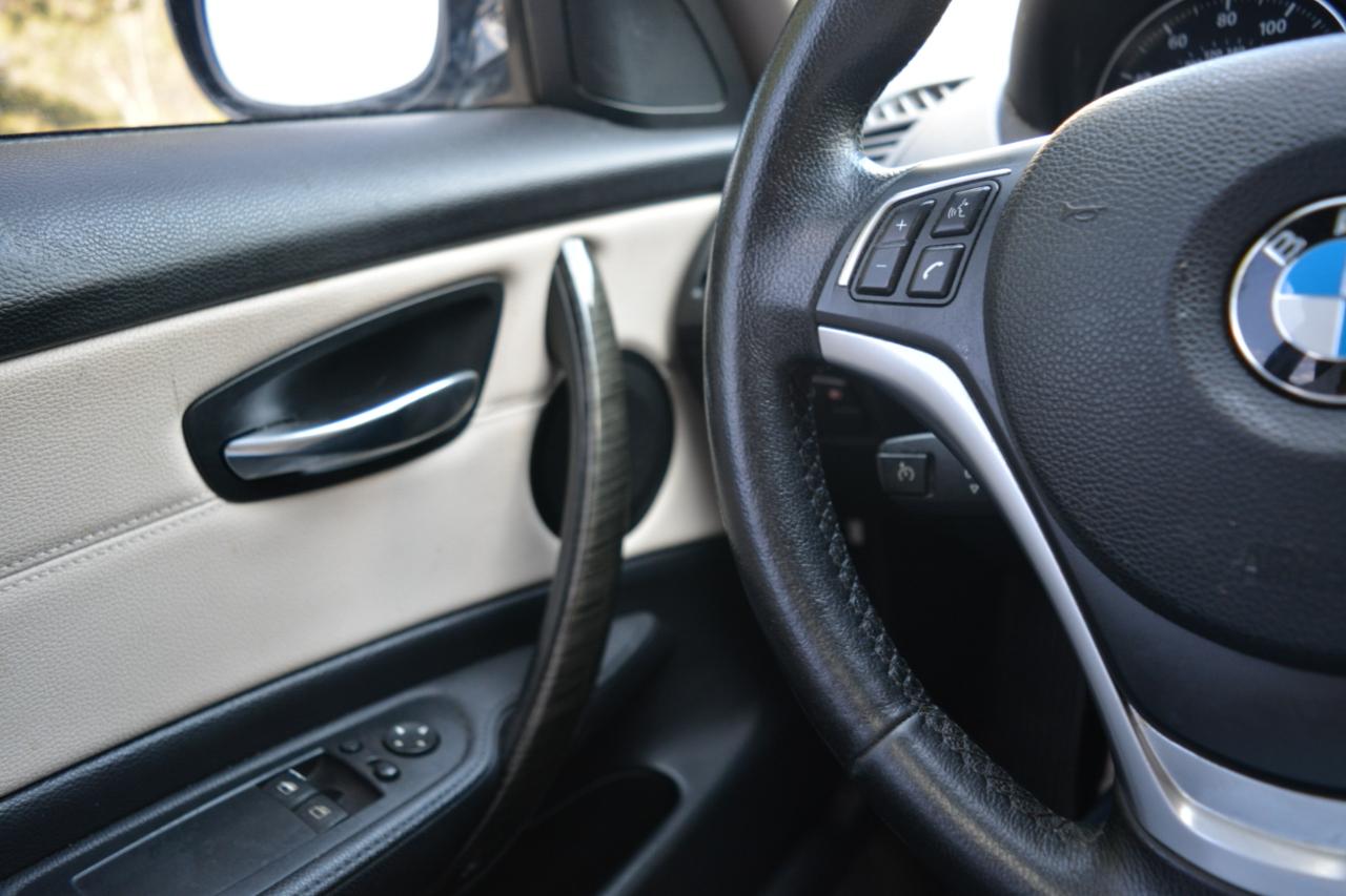 BMW 1-Series 128i Coupe 2012