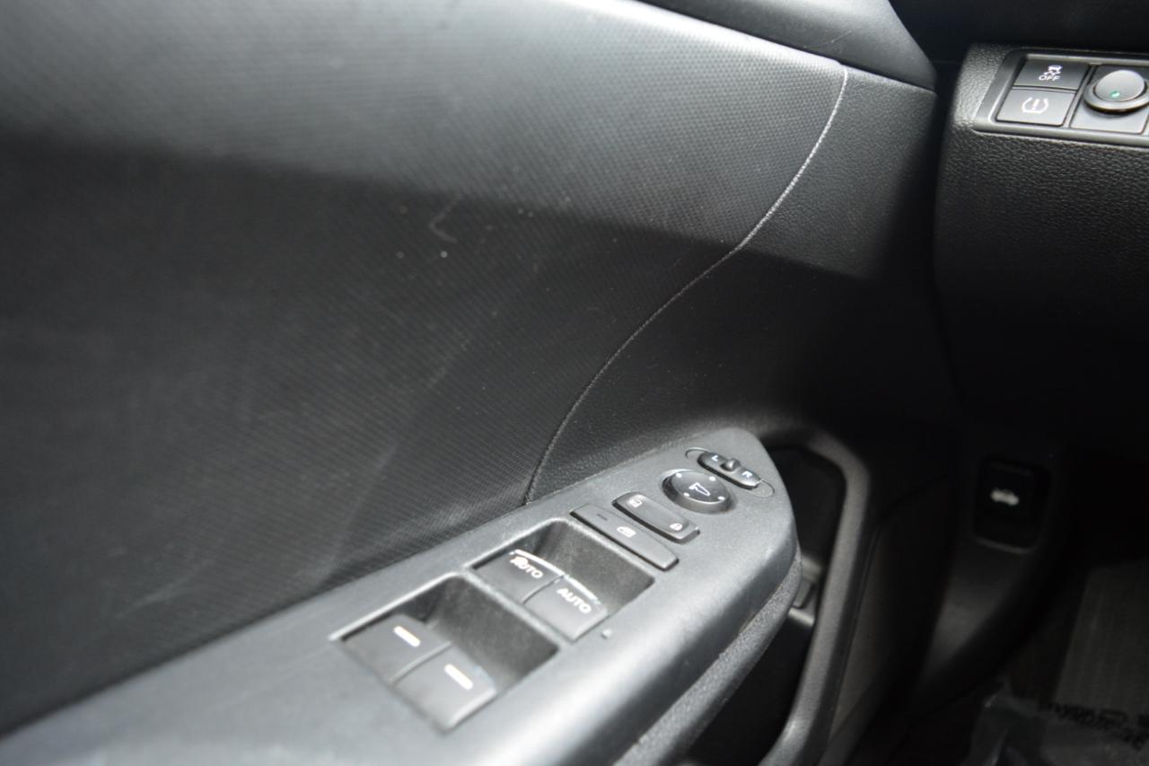 Honda Civic LX Sedan CVT 2016