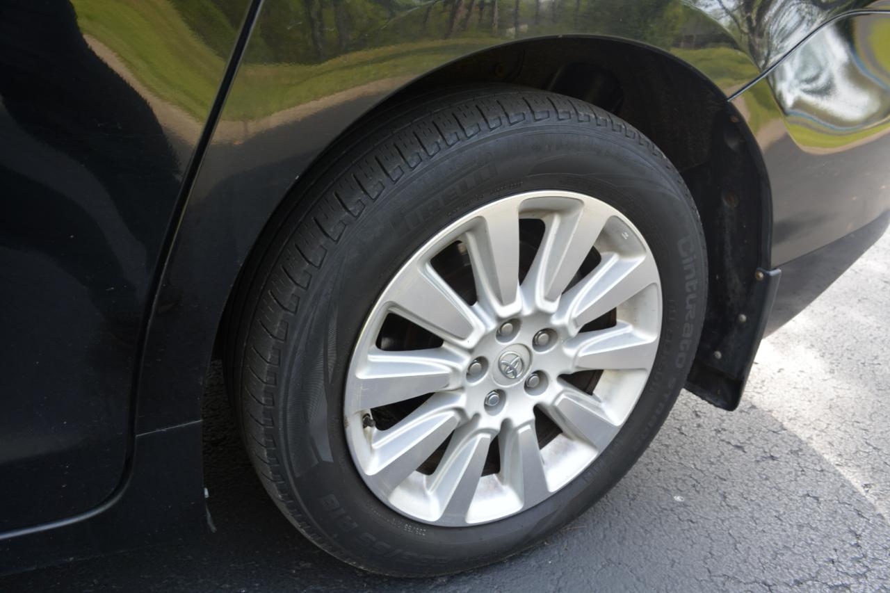 Toyota Sienna Limited AWD 7-Passenger V6 2014