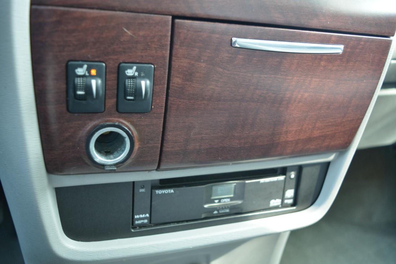 Toyota Sienna Limited AWD 7-Passenger V6 2014