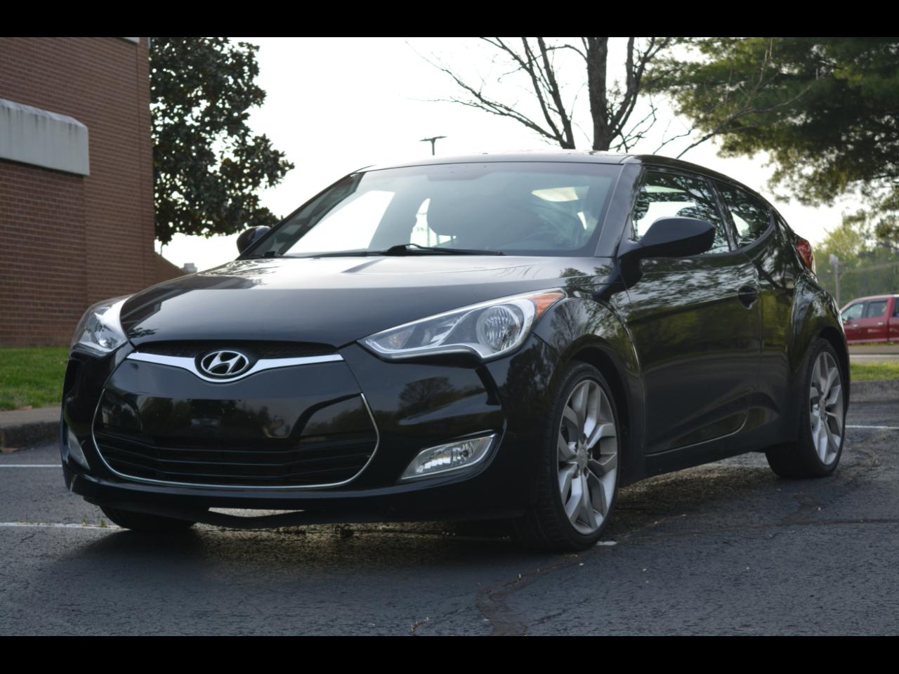 Hyundai Veloster Base 6AT 2015