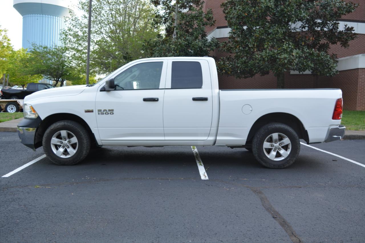 RAM 1500 Tradesman Quad Cab 4WD 2018