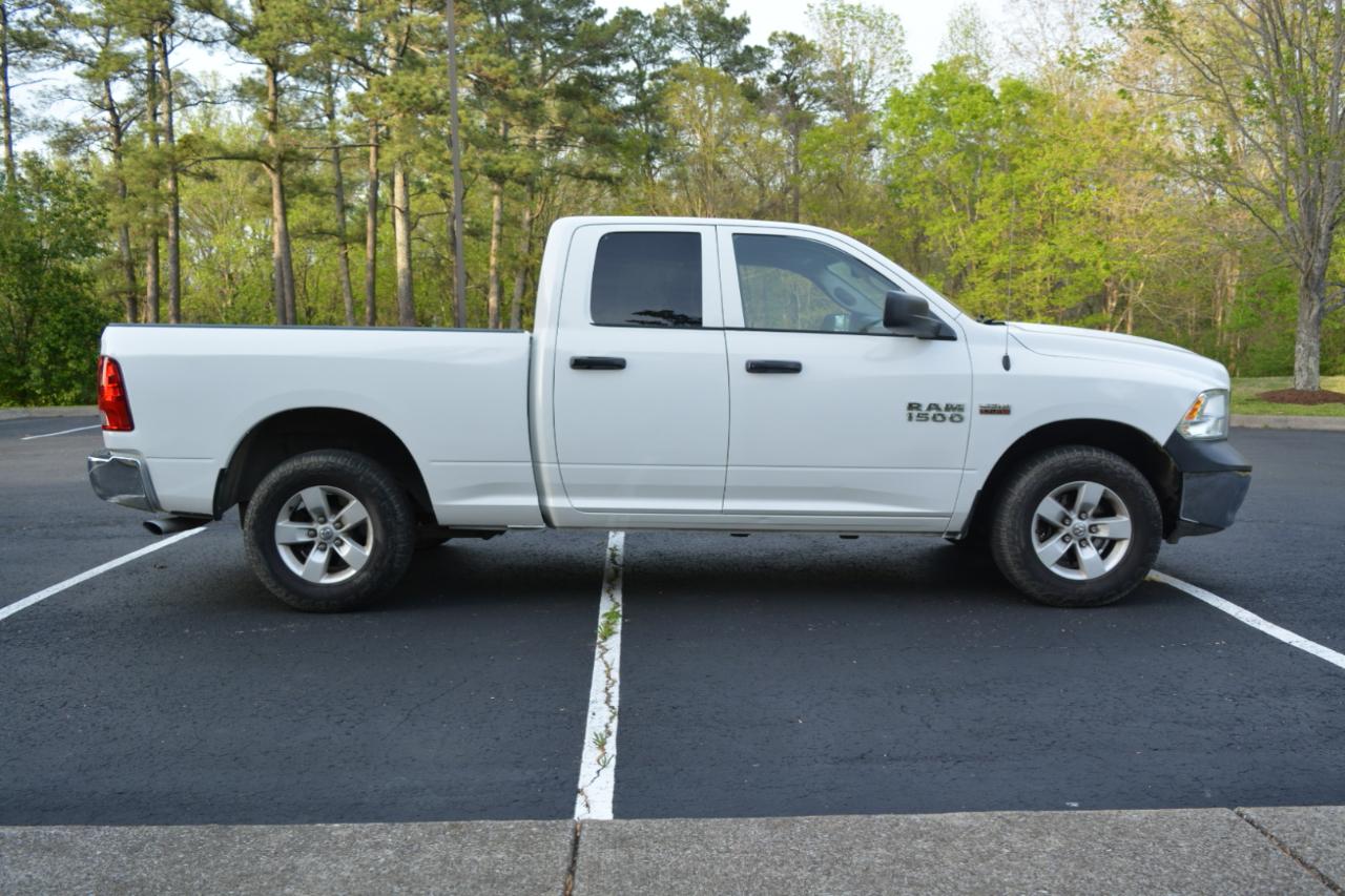 RAM 1500 Tradesman Quad Cab 4WD 2018