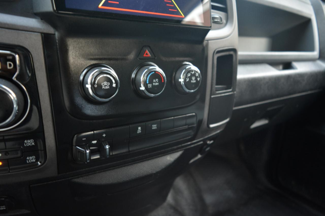 RAM 1500 Tradesman Quad Cab 4WD 2018