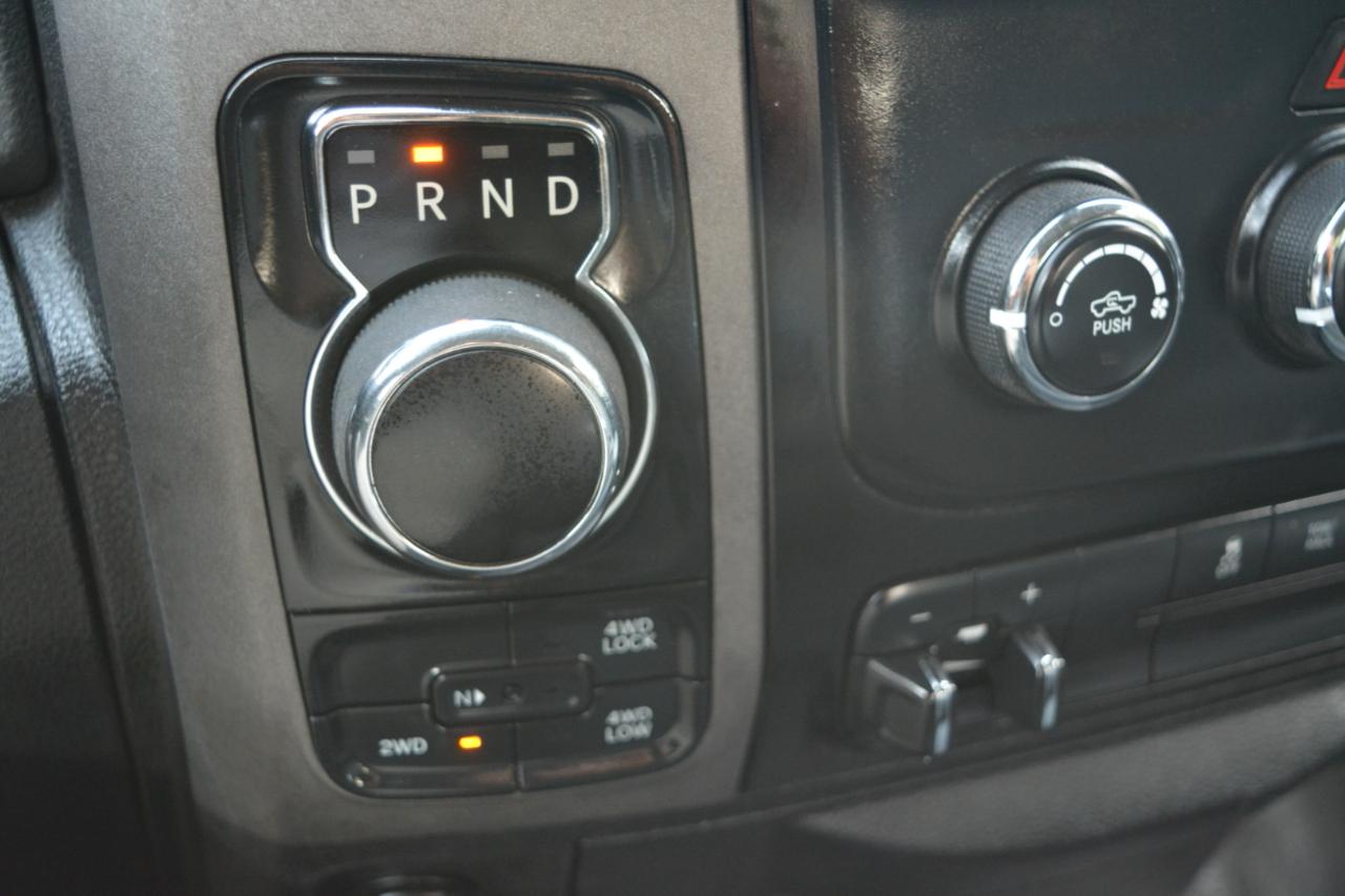 RAM 1500 Tradesman Quad Cab 4WD 2018