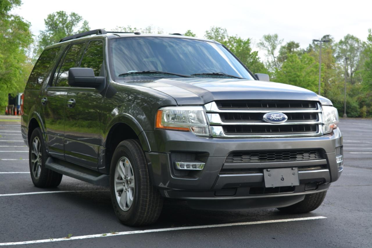 Ford Expedition XLT 2WD 2017