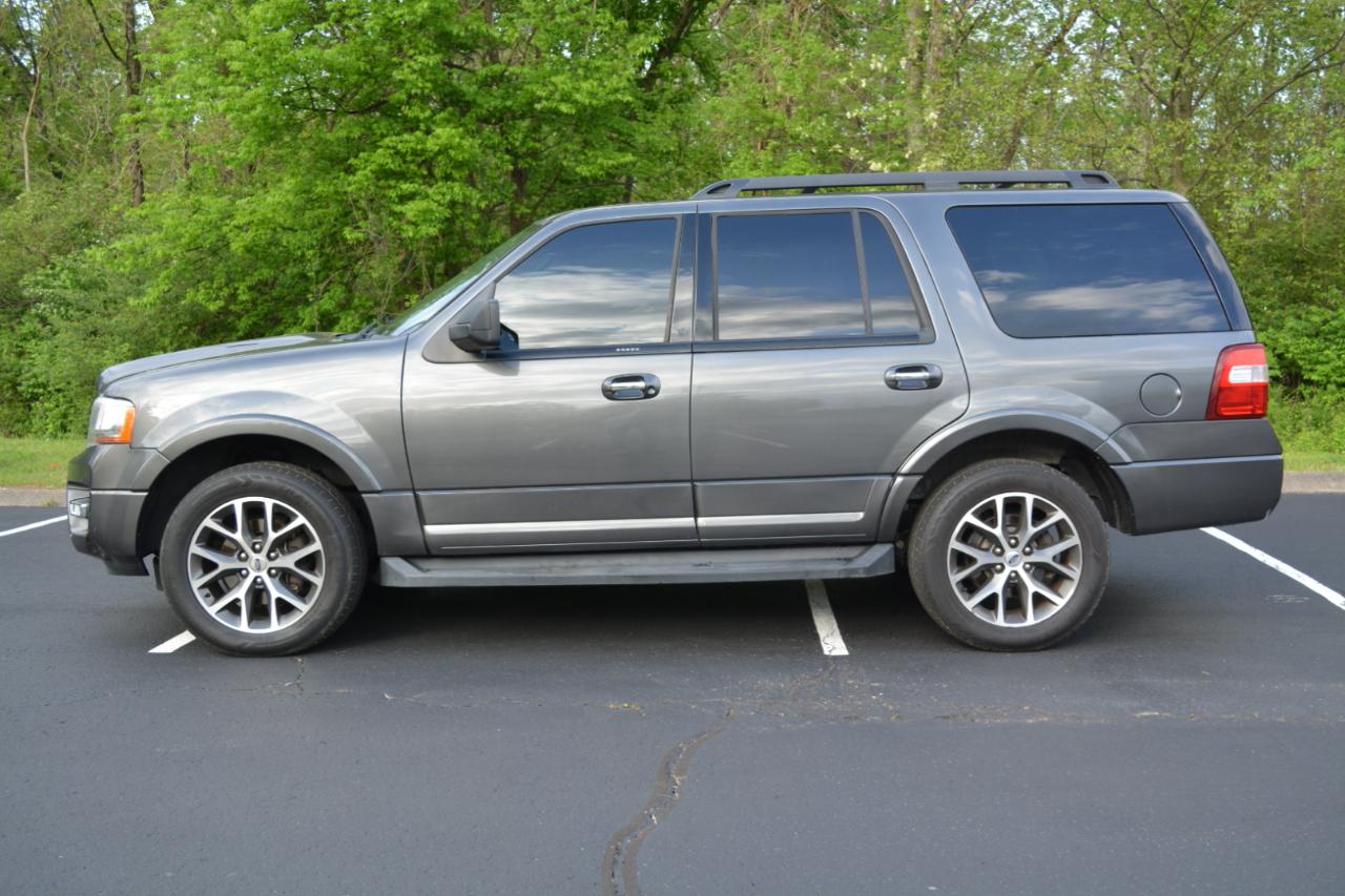 Ford Expedition XLT 2WD 2017