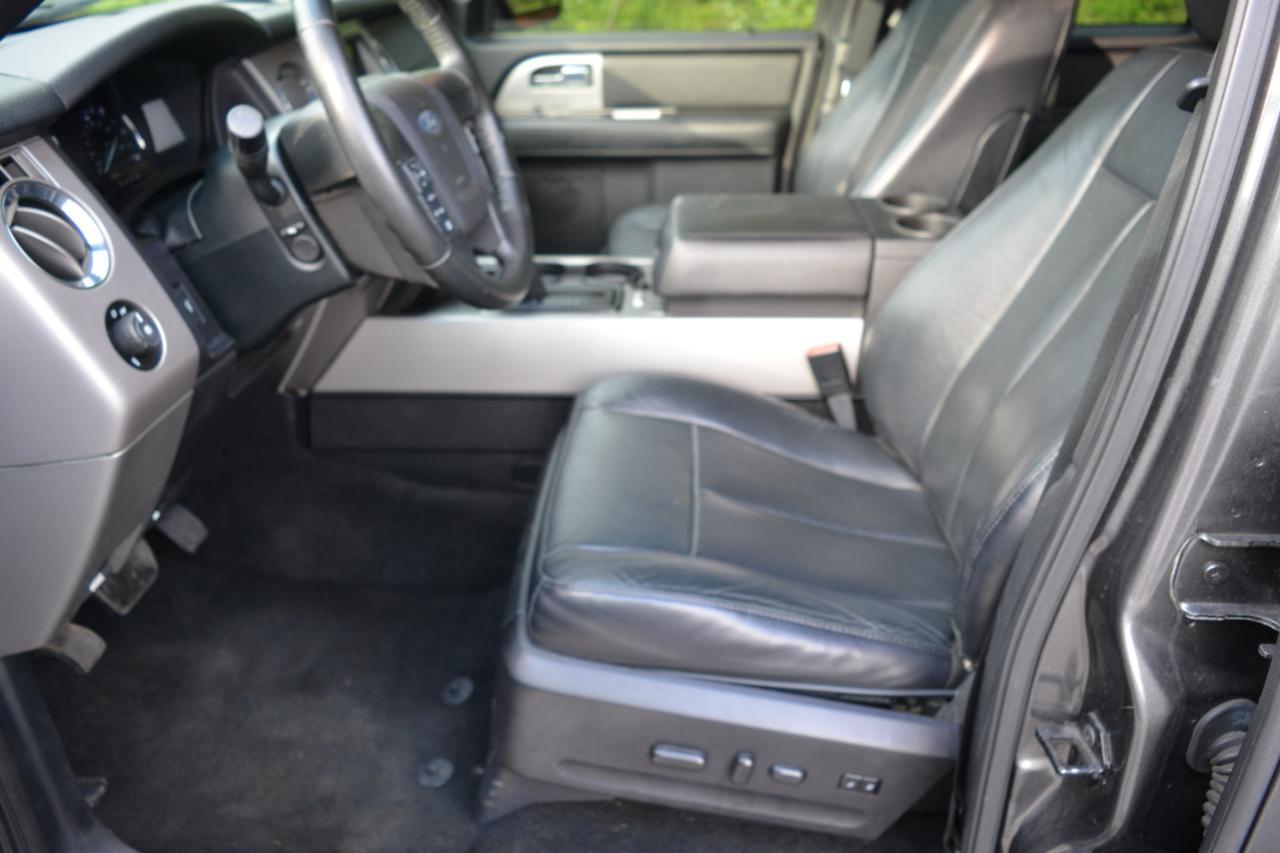 Ford Expedition XLT 2WD 2017