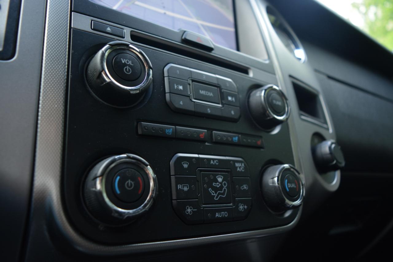 Ford Expedition XLT 2WD 2017