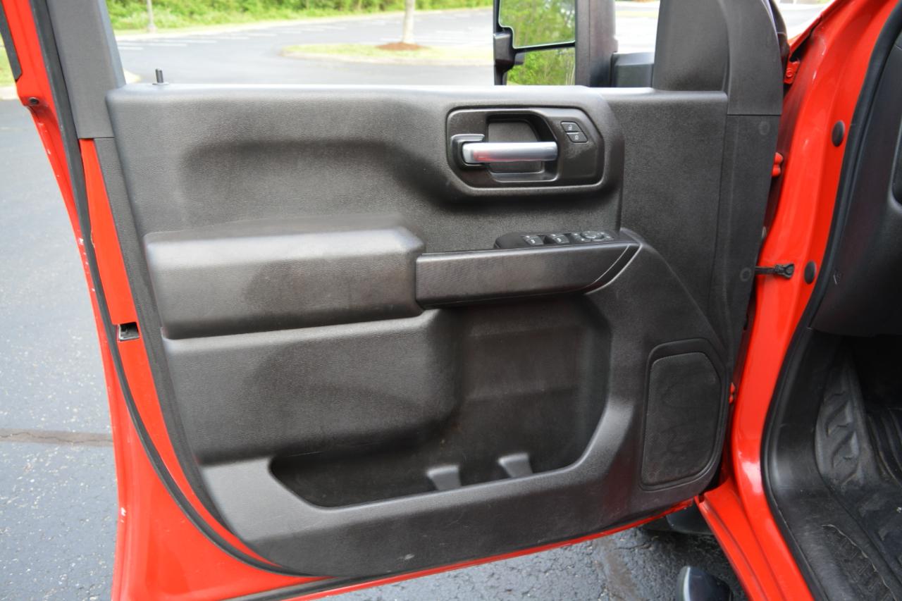 Chevrolet Silverado 2500HD Work Truck Crew Cab Short Box 2WD 2022