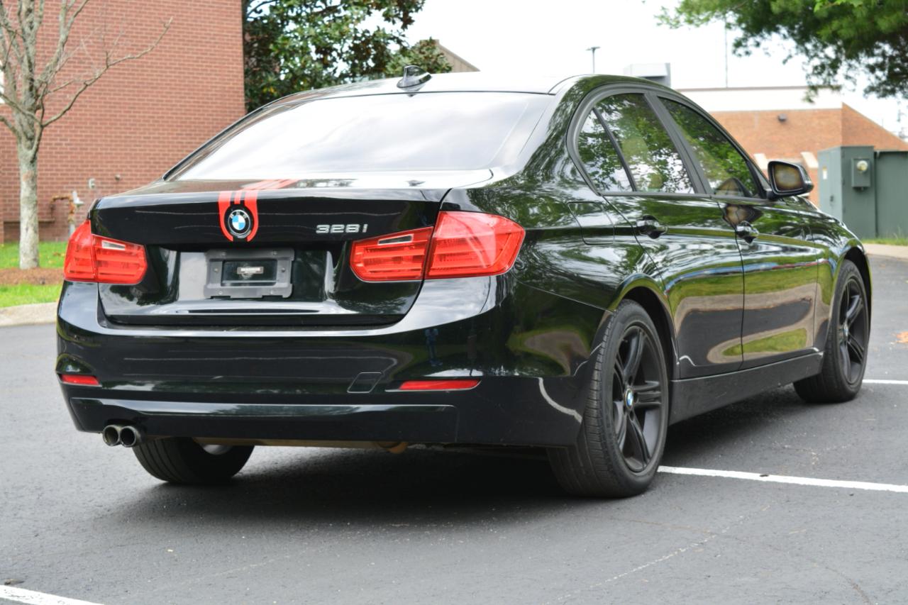BMW 3-Series 328i Sedan 2013