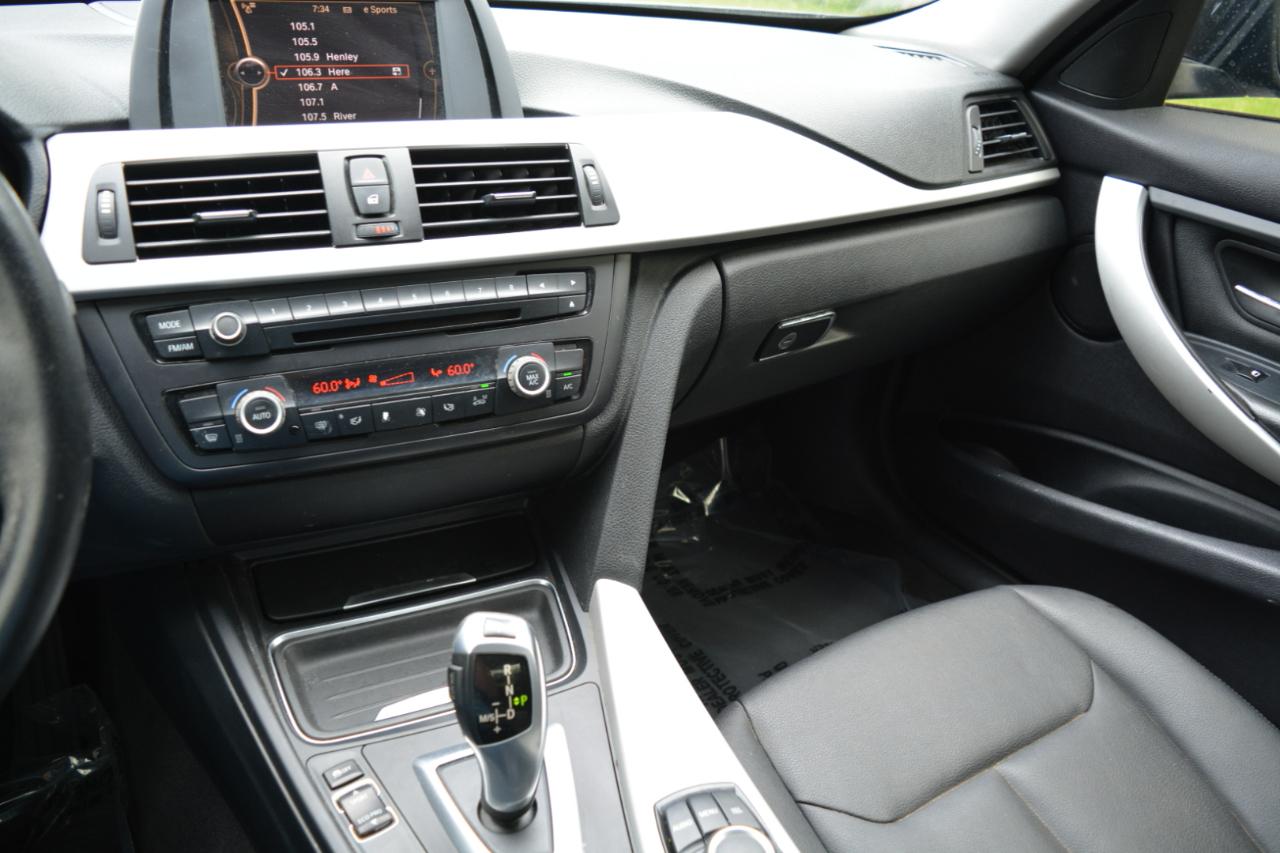 BMW 3-Series 328i Sedan 2013