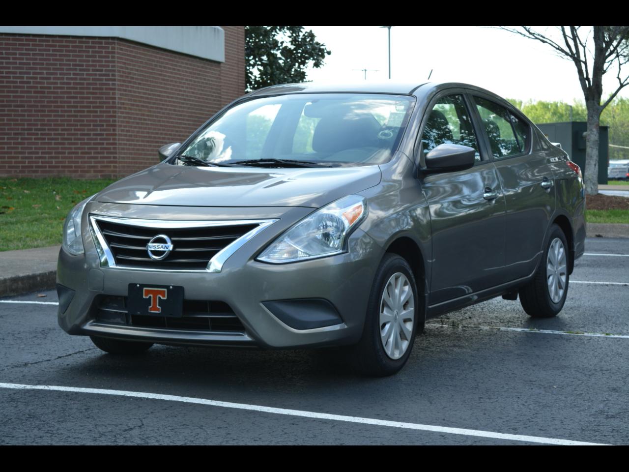 Nissan Versa 1.6 SV Sedan 2016